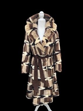 Vintage Incredible Intarsia Suede Master Craftsman Coat Puzzle Piece